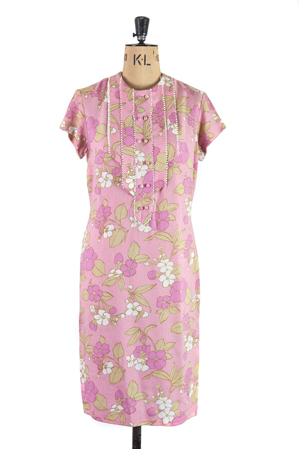 Pink Floral Carnegie of London 1960s vintage shift dress - Size 10